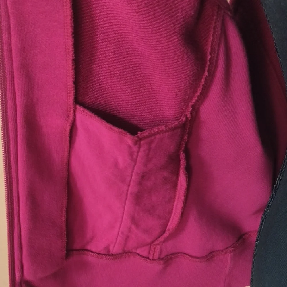 L.L. Bean Women's Maroon Fleece Vest Size L